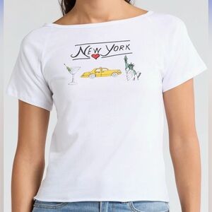 Hi Res New York Graphic Print T-Shirt for Women Size Medium